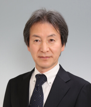大会長　角　忠輝